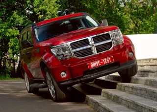 Face control. What hides behind the stern appearance of the Dodge Nitro?