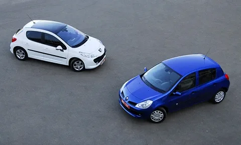 Heartbreakers. How Peugeot 207 and Renault Clio tried to charm us