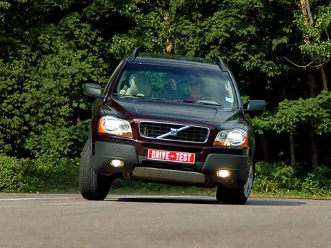 Інтелігент. Як Volvo XC90 вчив мене нікуди не поспішати