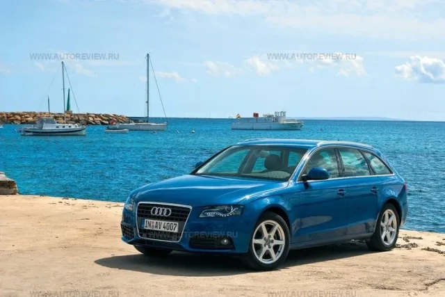 Behind the curtain. Audi A4 Avant - long live quattro!