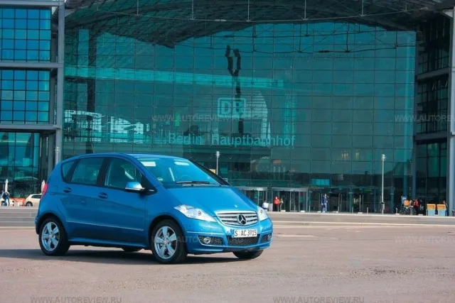 Junior classes. Mercedes - A and B after restyling