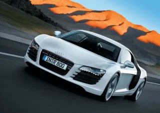 Jet lag. Audi R8 - суперкар на новенького