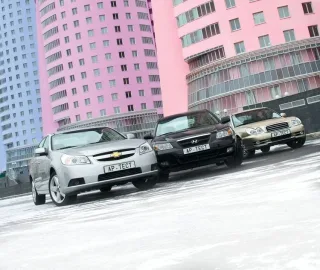 Епічна соната. Chevrolet Epica, Hyundai NF та Hyundai Sonata
