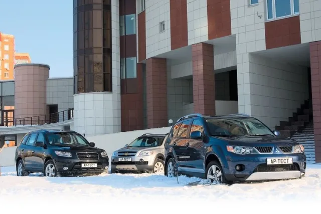 Екстра лардж. Chevrolet Captiva, Hyundai Santa Fe та Mitsubishi Outlander XL