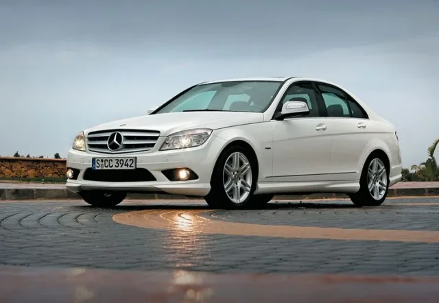 Це клас! Mercedes-Benz C-класу - новий імідж?