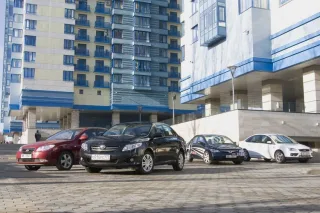 Епоха змін. Ford Focus, Honda Civic, Hyundai Elantra, Toyota Corolla