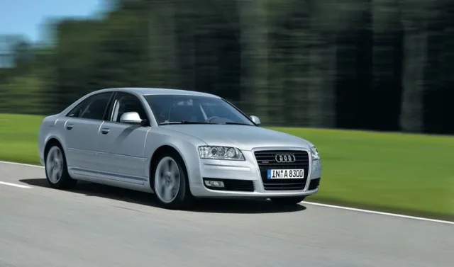 Silence. Audi A8 - update