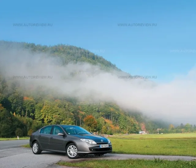 На лицо ужасные… Renault Laguna III