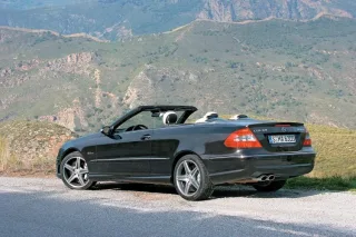 Атмосферний фронт. Mercedes-Benz ML 63 AMG, S 65 AMG, SL 65 AMG, CLK 63 AMG