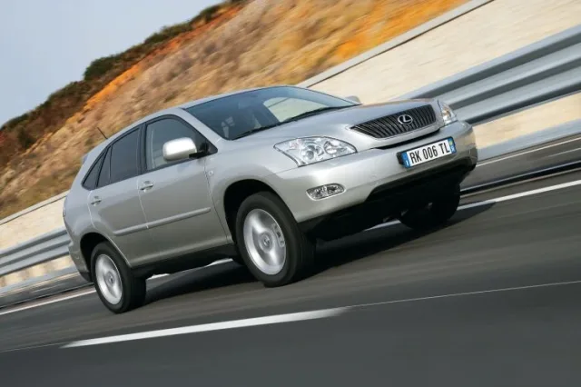 Ветер перемен. Lexus RX350 - быстрее и жестче
