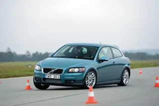 Rear view. Volvo C30 T5