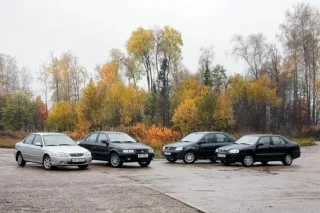 Dark horse. Chery Amulet, Iran Khodro Samand, Kia Spectra and Renault Logan
