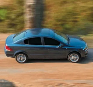 Opel Astra. Седаномания