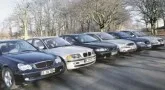 Ford Mondeo в компанії однокласників