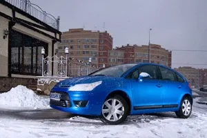 Test drive Citroen C4: "Cherchez la femme!"