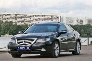 Тест-драйв Honda Legend: демонстрація сили