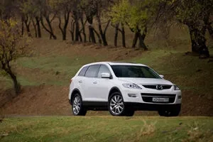 Test drive Mazda CX-9: double impact