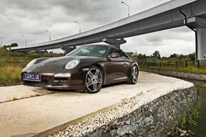 Test drive Porsche Carrera S: The Premier League