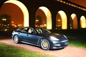 Тест-драйв Porsche Panamera Turbo: кулак люті