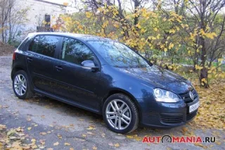 Volkswagen Golf GT Sport. Adrenaline-filled little one.
