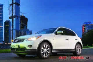 Infiniti EX35. Два в одном.
