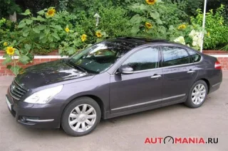Nissan Teana 3,5. Альтернативи не знайти.