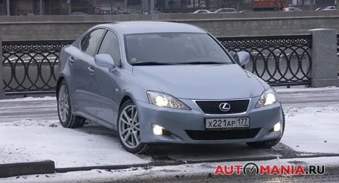 Lexus IS 250. Блакитна мрія Брюса Вілліса. Нескінченні пошуки ідеалу.