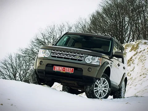 Полчетвёртого. Выясняем, чем старый Land Rover Discovery хуже новых двух
