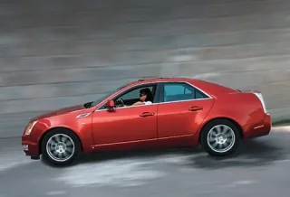 Cadillac CTS проти Mercedes-Benz E-class