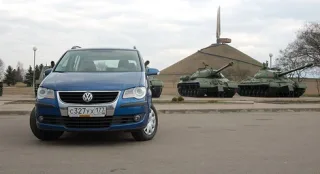 Volkswagen Touran.