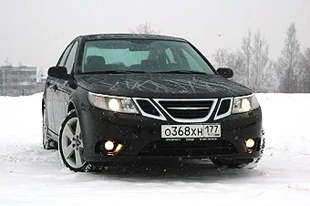 Saab 9-3.