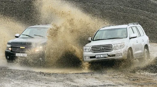 Chevy Tahoe and Toyota Land Cruiser LC 200, this is a duel of two worlds