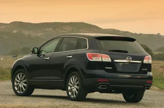 Six-seat crossover Mazda CX-9