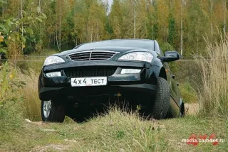 SsangYong Kyron с бензиновым двигателем 2.3 л