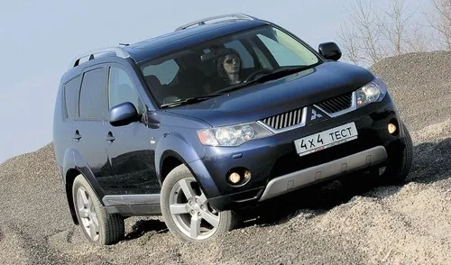 New Mitsubishi Outlander XL crossover