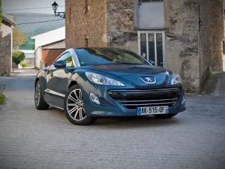 Сепаратист. За какие ценности воюет необычное купе Peugeot RCZ?