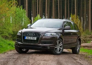 Wrong end. Getting acquainted with the petrol side of the Audi Q7 modernization