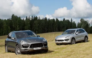 Porsche Cayenne S і Porsche Cayenne Turbo.