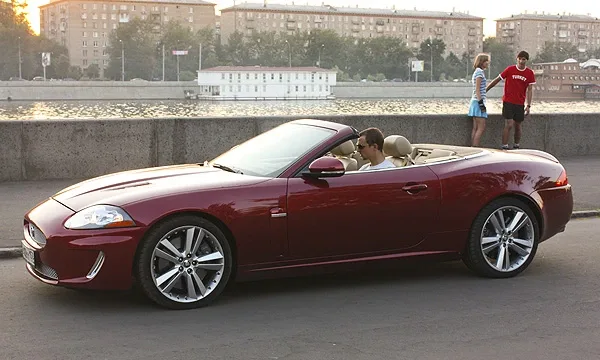 Jaguar XKR: геть без даху.