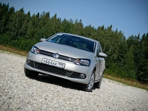 Facing the people. Continuing our acquaintance with the budget sedan Volkswagen Polo