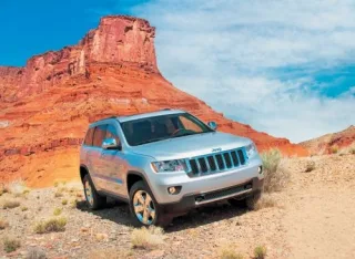 Jeep Grand Cherokee. Indians and cowboys