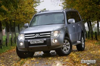 Test drive Mitsubishi Pajero 3.0: saving on horses