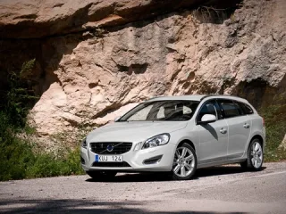 Slob. Changing the perception of Volvo driving together with Volvo V60