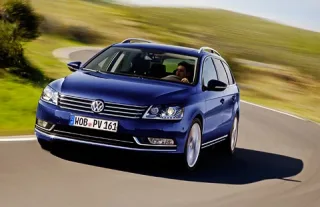 Рекламная пауза. Выискиваем новое в седанах и универсалах Volkswagen Passat