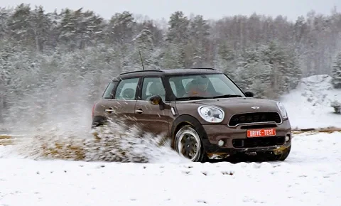Mini-Пух. Копаемся в опилках кроссовера Mini Cooper S Countryman