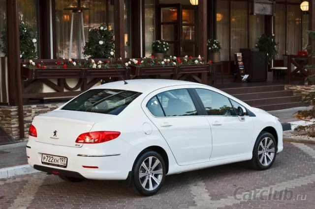 Тест-драйв Peugeot 408 HDi: открывай ворота