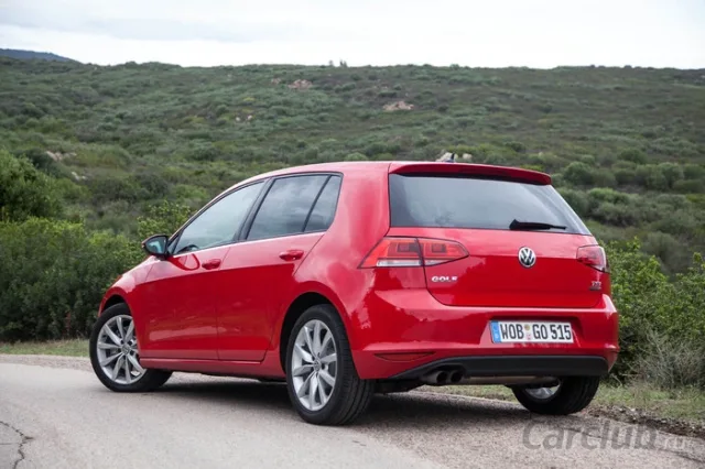 Test drive Volkswagen Golf VII: everything is within reach