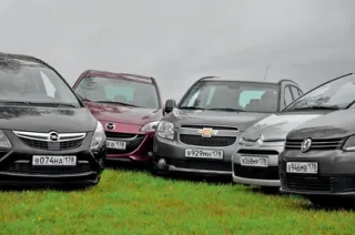 Comparison of 5 minivans. Seven on benches