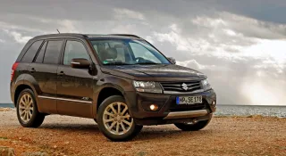 Напрягаем зрение, ища новое во внедорожнике Suzuki Grand Vitara