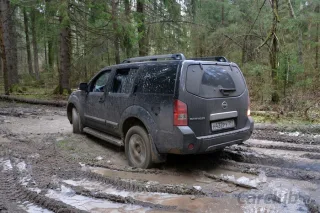 Тест-драйв Nissan Pathfinder 3,0 dCi: антигламур